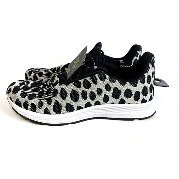 NWT ATHLETIC WORKS Snow Leopard Tennis Shoes Sz 8 - Picture 2 of 7